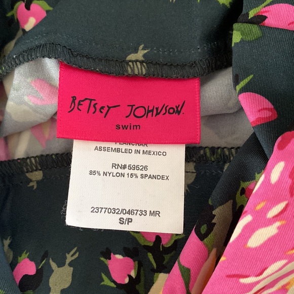 Betsey Johnson dress - Picture 6 of 6